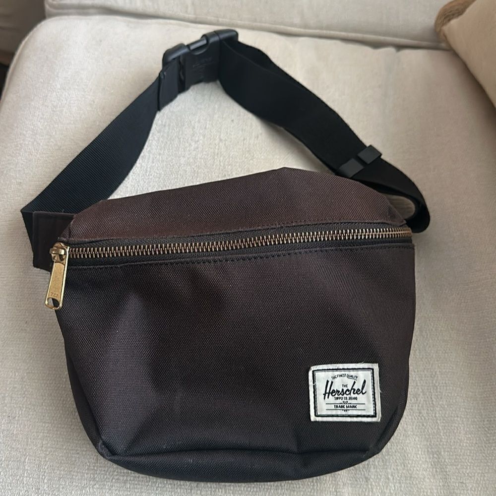 Herschel Settlement Hip Pack-Chocolate Brown